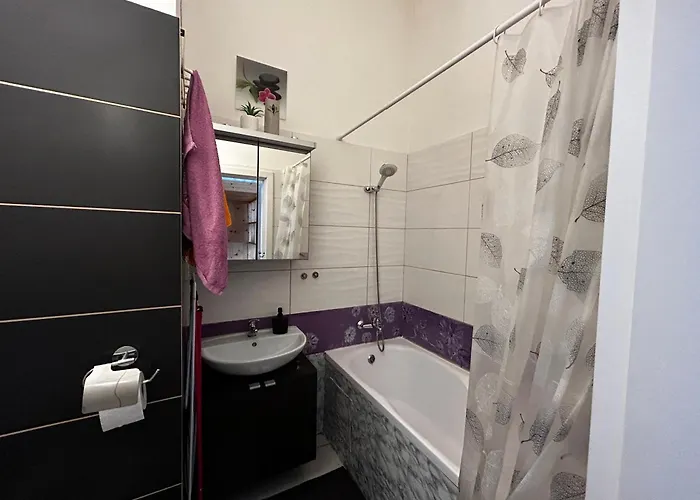 1 - Izbovy S Kupelnou Apartament Bratysława