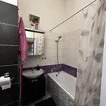 1 - Izbovy S Kupelnou Διαμέρισμα Μπρατισλάβα