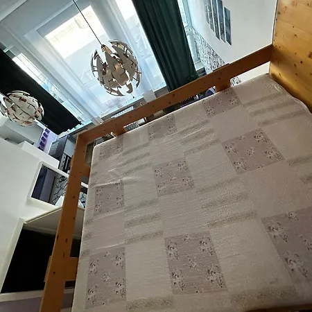 1 - Izbovy S Kupelnou Appartement *